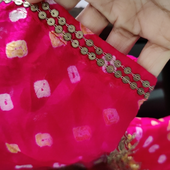 Bandhej Silk Suit - Picture 3 of 10